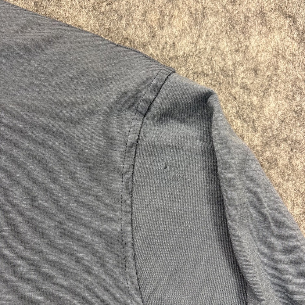 Patagonia Capilene Cool Merino Long Sleeve Shirt Women's Medium Blue Gray Flaws - Picture 4 of 9
